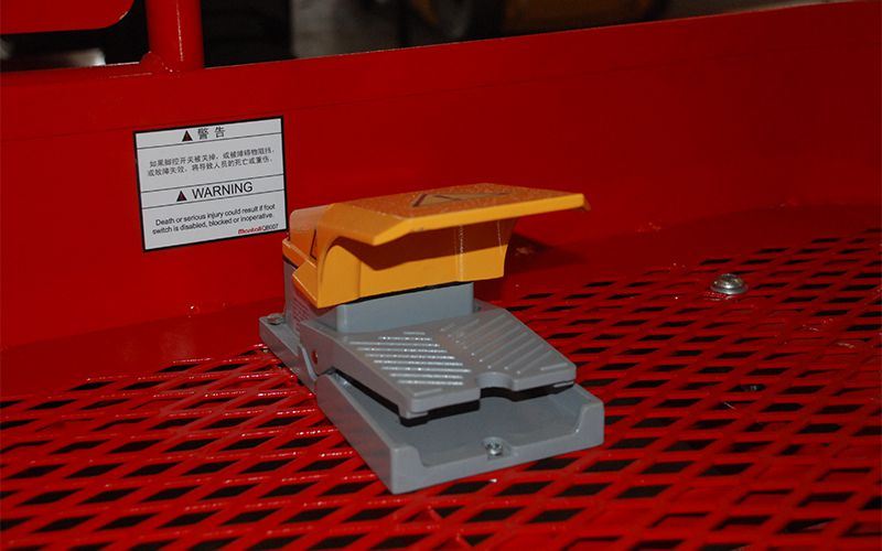 Nacelle à flèche articulée, HZ140RT/HZ140JRT